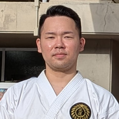 運天 優拓