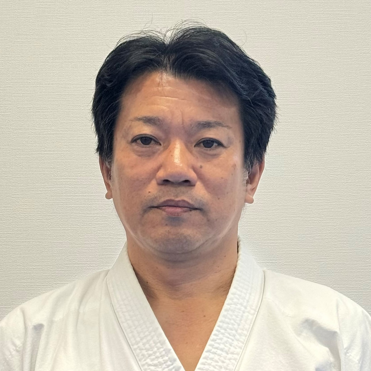 新垣 良伸